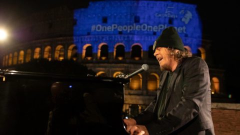 Zucchero & Bono – Canta la vita (Let your love be known) – Roma, 22 aprile 2020